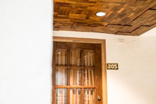 Фото Hotel Avenija