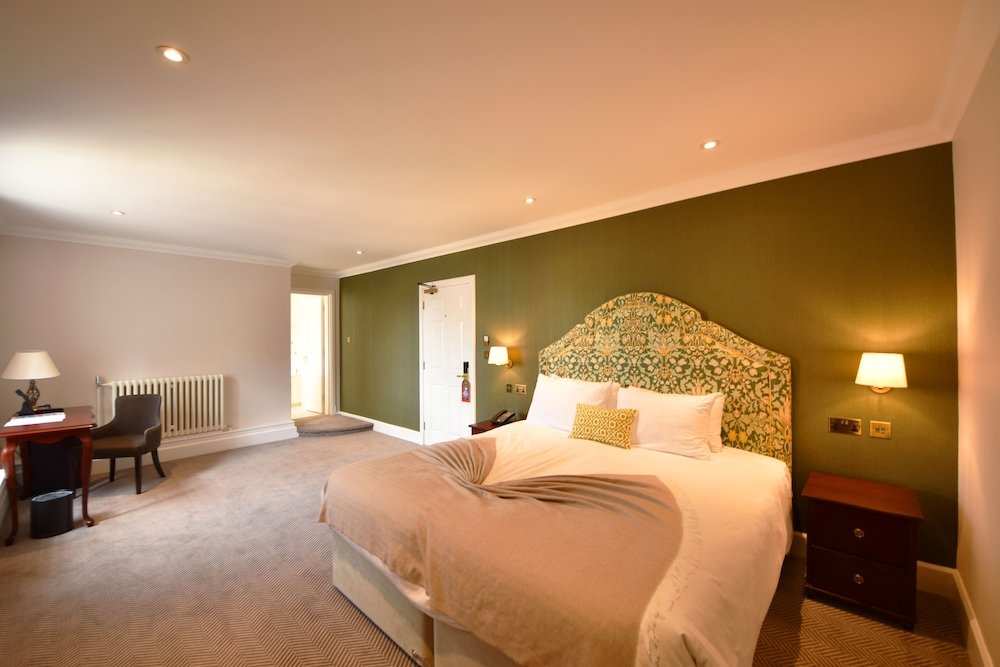 Фото The Elvetham