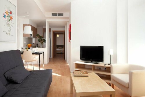 Жильё посуточно Sagrada Familia Views 2 Bedroom Apartment B265 в Барселоне