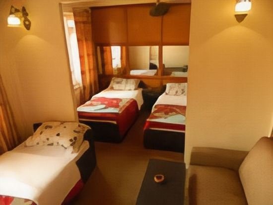 Фото Om Tara Guest House