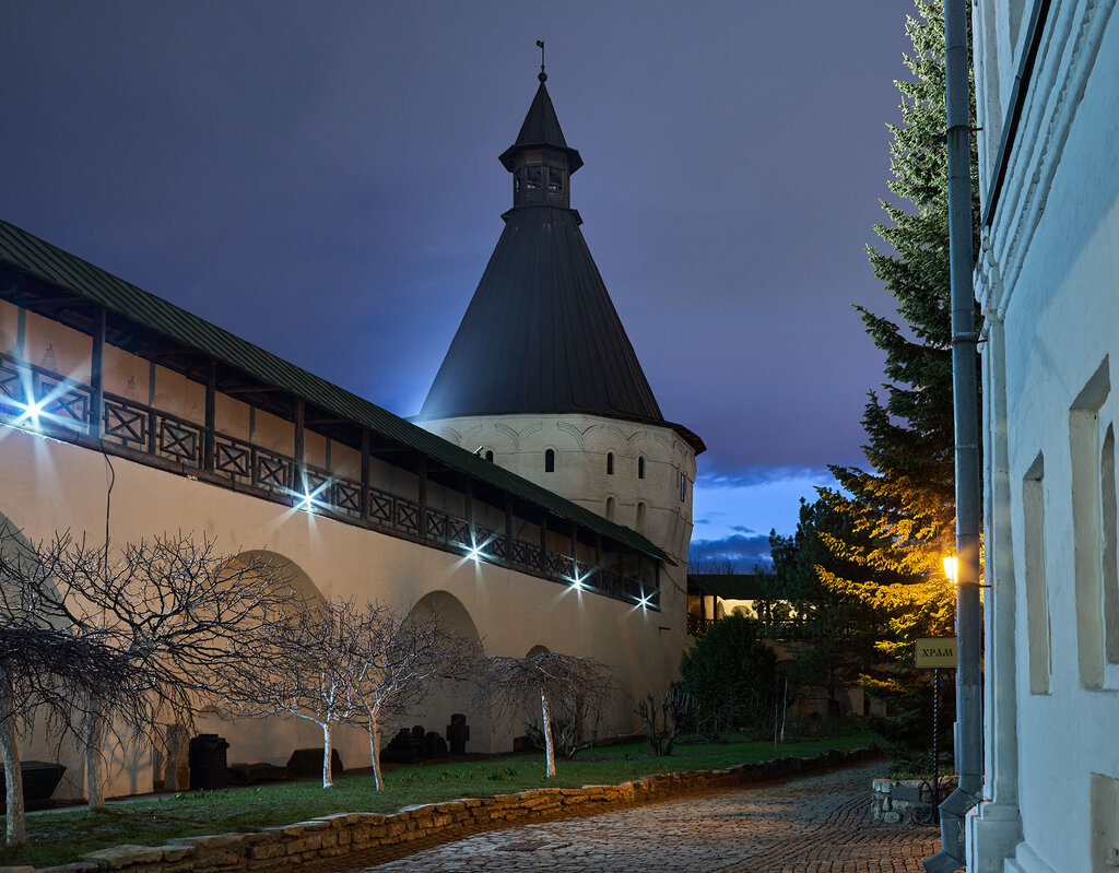 Landmark, attraction Юго-западная башня, Moscow, photo