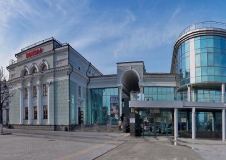 Railway station Zheleznodorozhny vokzal, Donetsk, photo