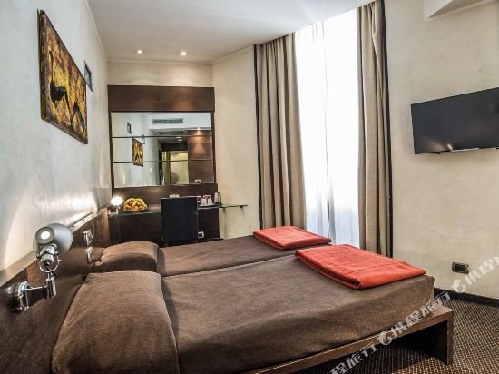 Фото Hotel Accademia