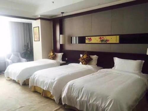 Фото Joyful Rose International Hotel