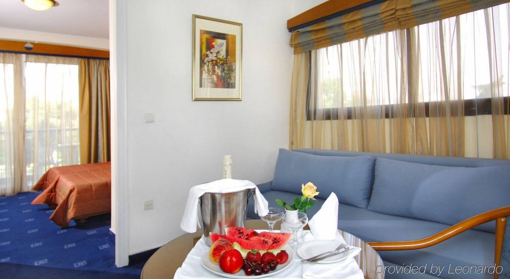 Фото Palmyra Beach Hotel