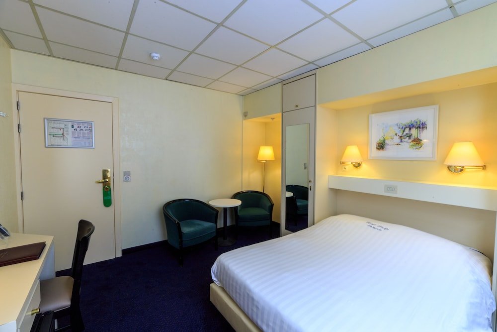 Фото Hotel Pacific