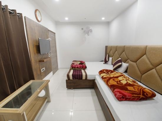 Фото Hotel Sita Niwas