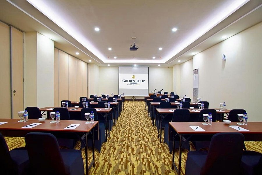 Фото Golden Tulip Essential Makassar