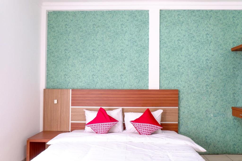 Фото Oyo 617 Sukaraja Residence Syariah