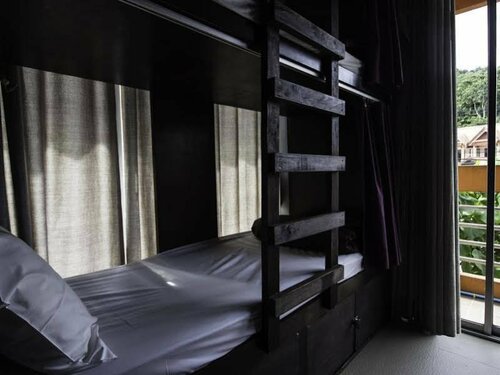 Гостиница Slumber Party Hostel