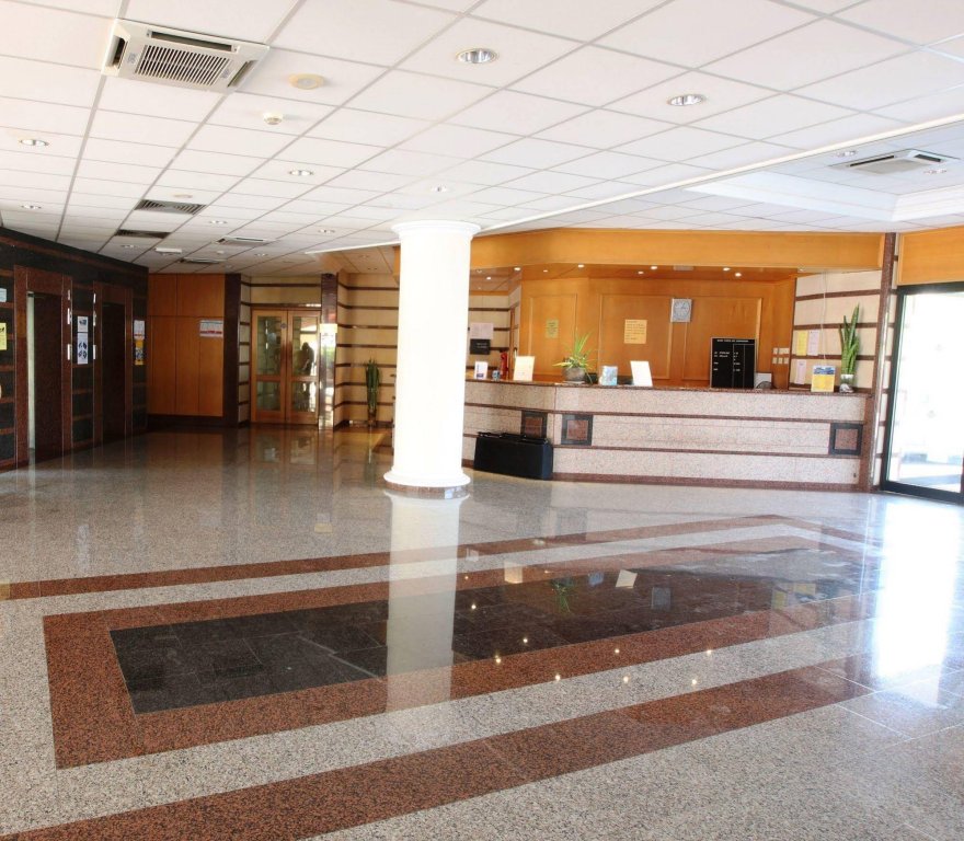 Фото Tsokkos Gardens Hotel