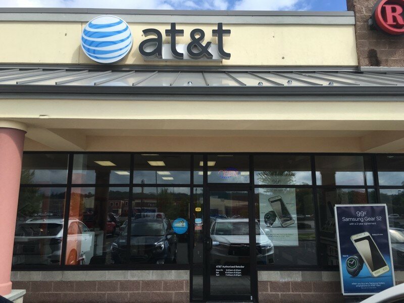 Mobile phone store At&t Store, State of New York, photo