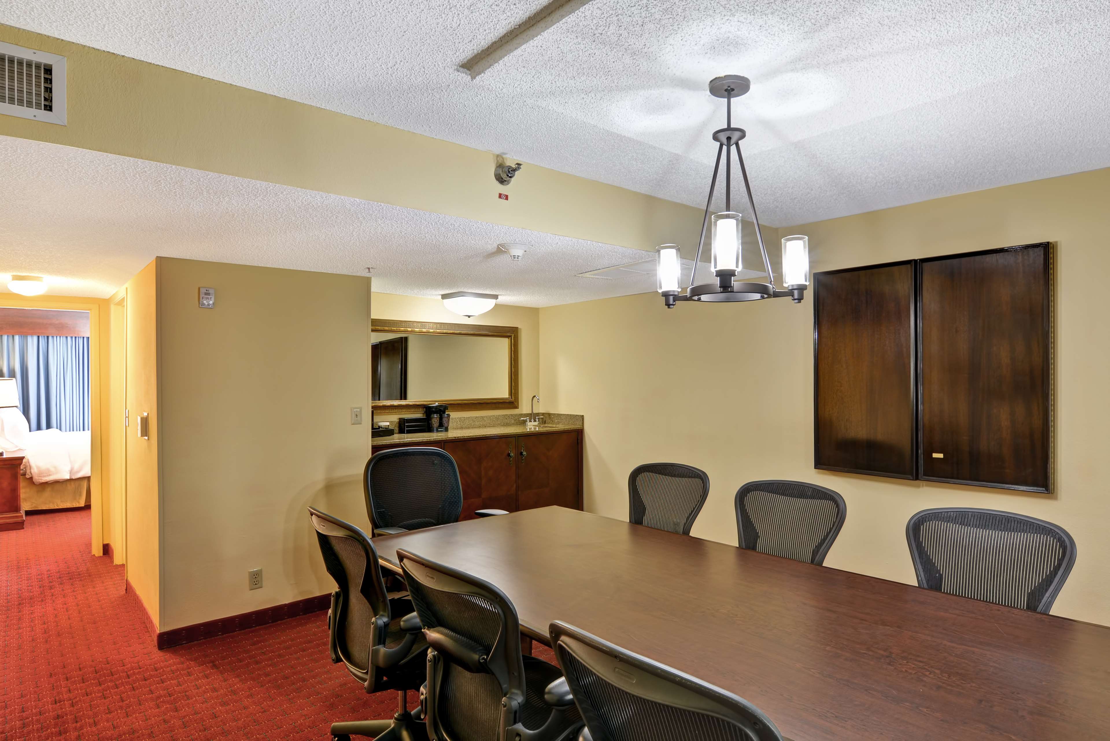 Фото Embassy Suites by Hilton Orlando North