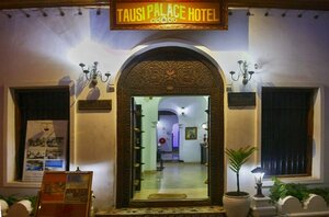 Tausi Palace Hotel