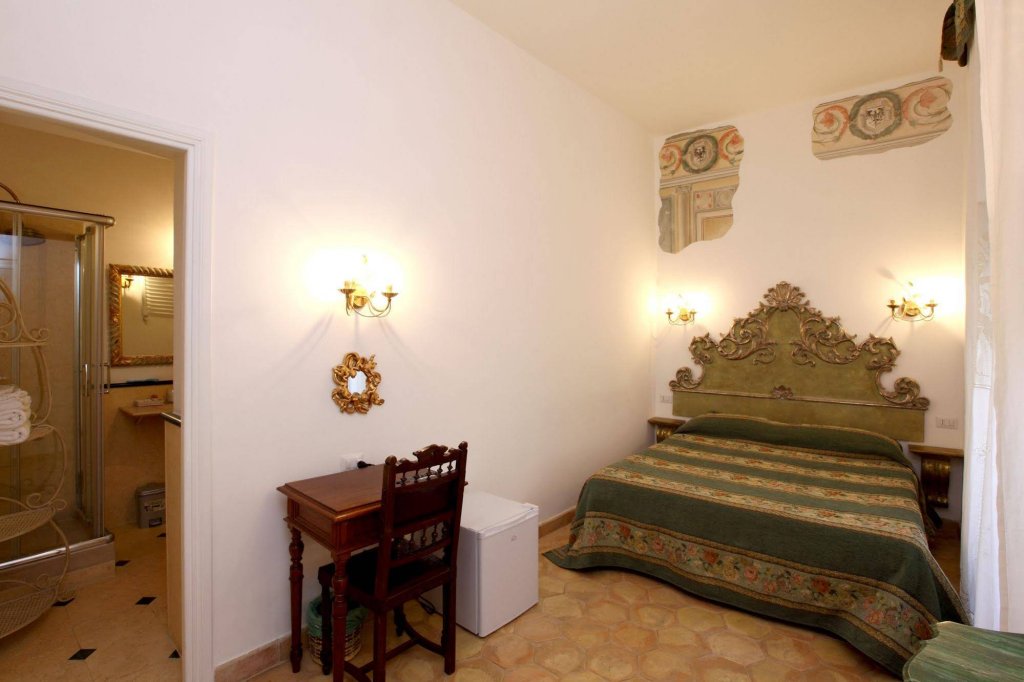 Фото Navona Governo Vecchio