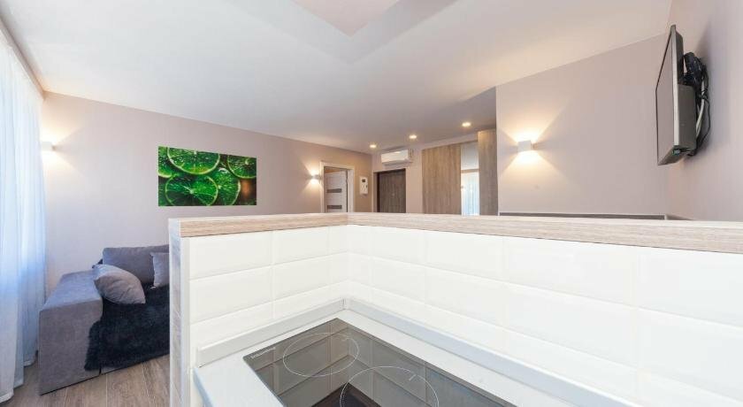 سكن للإيجار اليومي Novye apartamenty Deribasovskaia VIP urovnia ، أوديسا، صورة