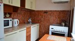 Kvartira Posutochno vozle Metro Levoberezhnaya (Vifleiemska Street, 14) ، سكن للإيجار اليومي