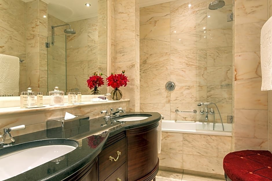 Фото Excelsior Hotel Ernst