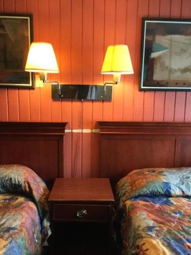 Фото Inn Towne Motel