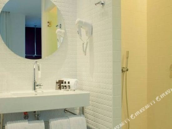 Фото One Shot Prado 23