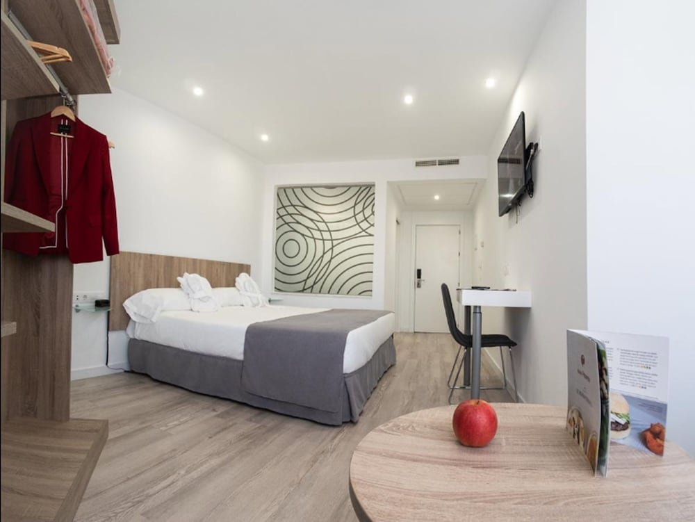 Фото Hotel Pasarela