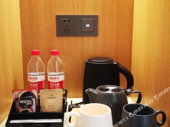 Фото Chengdu Home Inn - People's Park