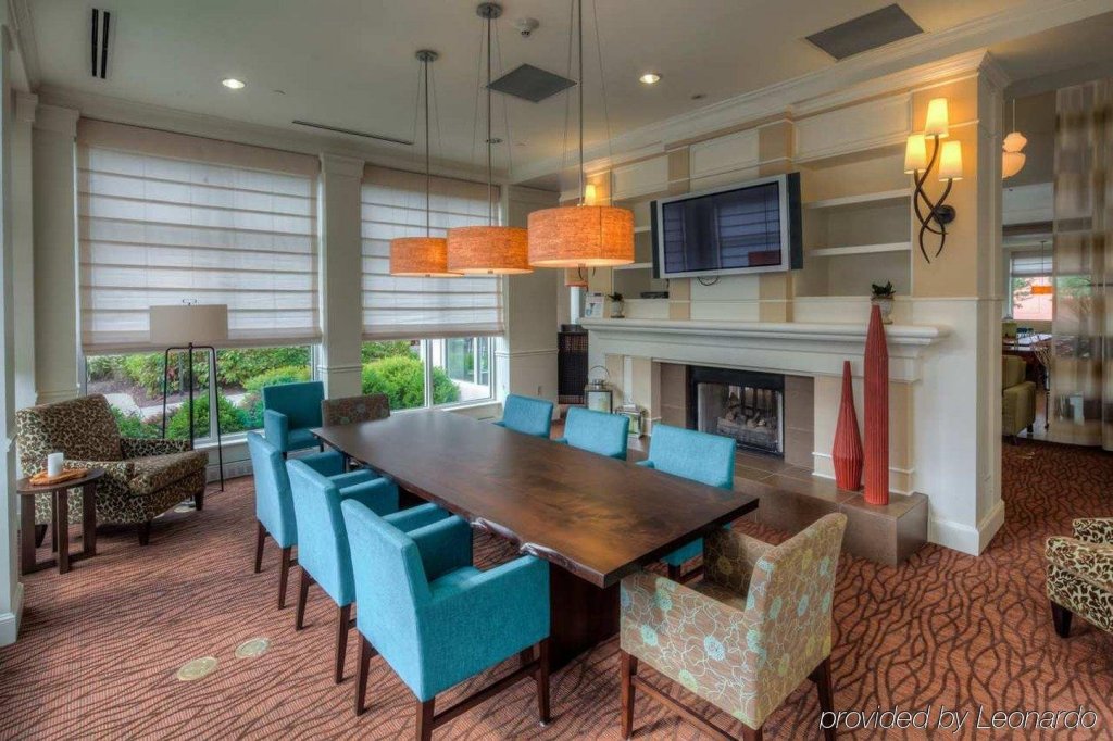 Фото Hilton Garden Inn Norwalk