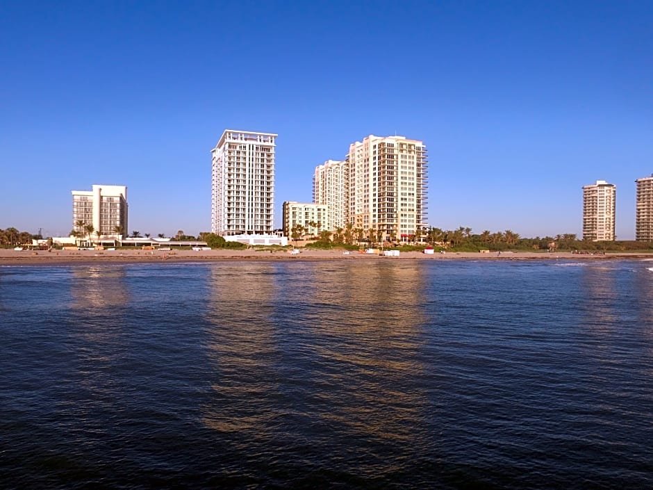 Фото Palm Beach Marriott Singer Island Beach Resort & SPA