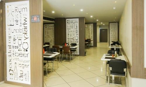 Фото Treebo Trend N Square