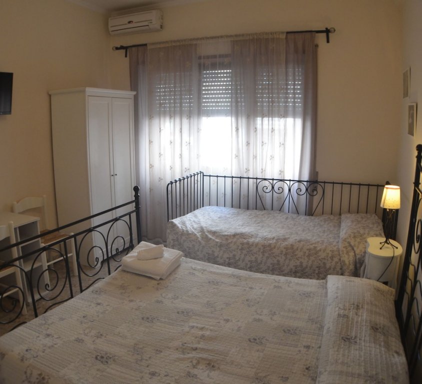 Фото Sergio's Guest House