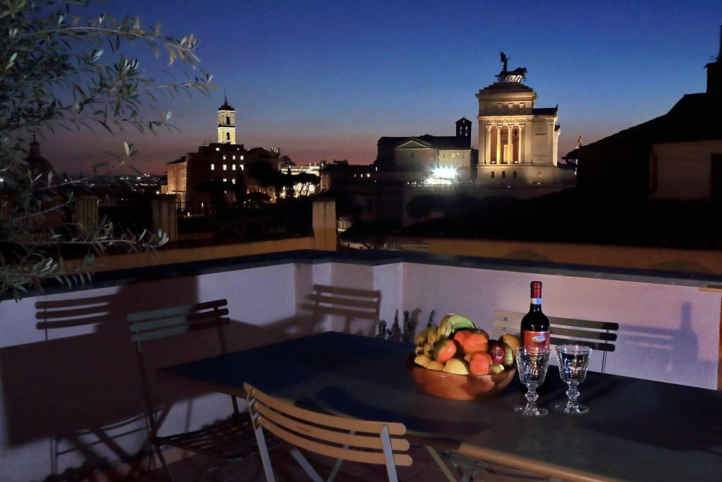 Hotel Il Grillo Ai Fori Romani, Rome, photo