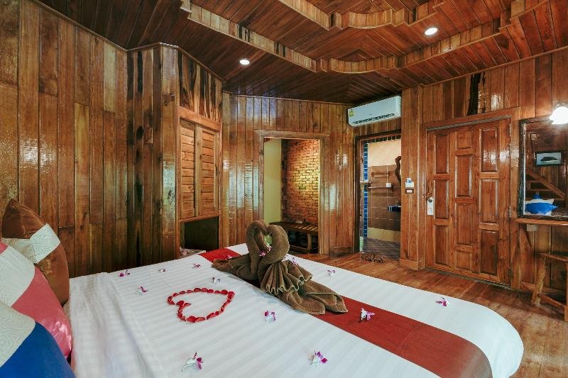 Фото Phu Pha Aonang Resort & SPA