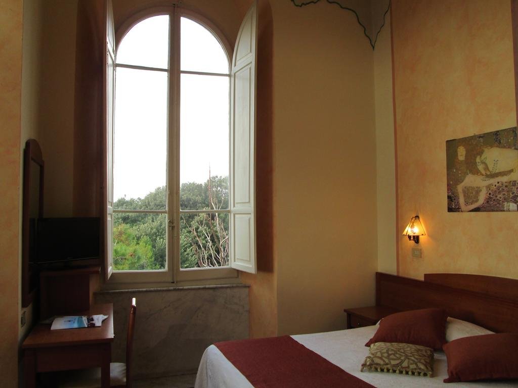 Фото Hotel Italia