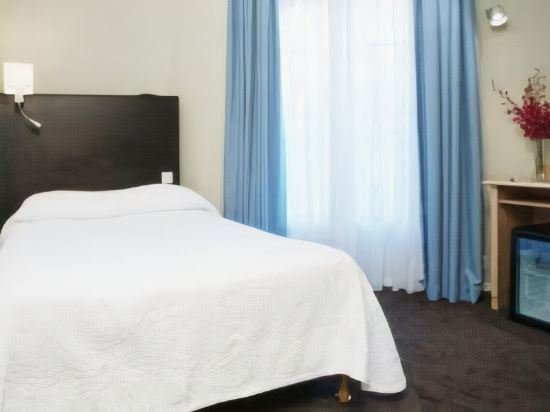 Фото Le Bon Hotel