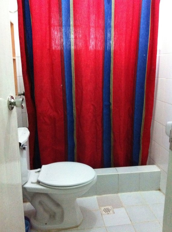 Фото 3br Unit 2 Jefrell Apartments