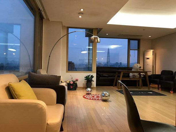 Гостиница Gangnam Coex Luxury Apartment в Сеуле