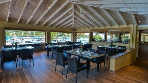 Гостиница Secret Harbour Boutique Hotel and Marina в Гренаде