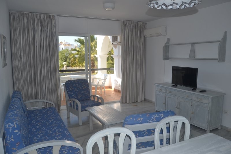 Фото Golf Center Pueblo Apartments