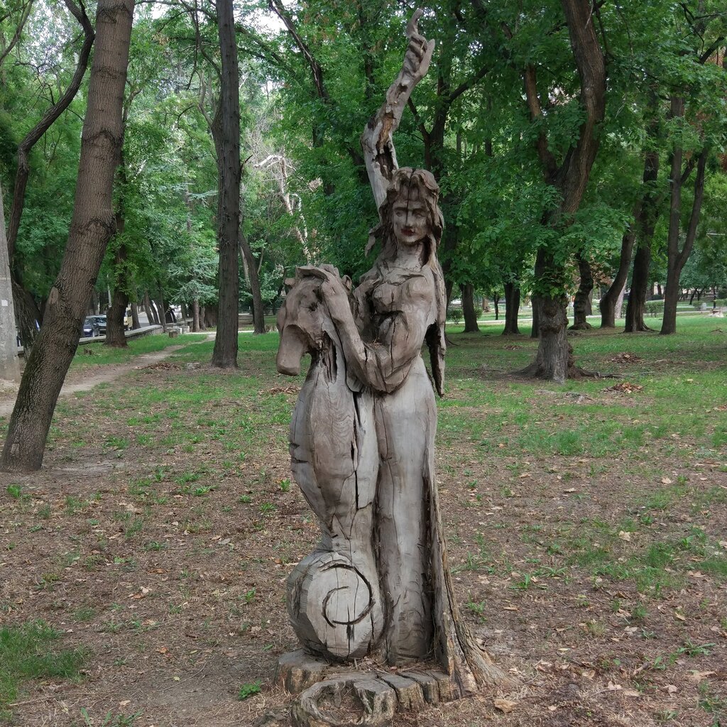 معلم جذب سياحي Фундамент собора Александра Невского ، ، صورة