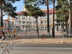 School № 6 (Serova Street, 18) ، مدرسة