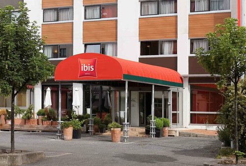 Гостиница ibis Annemasse Hotel