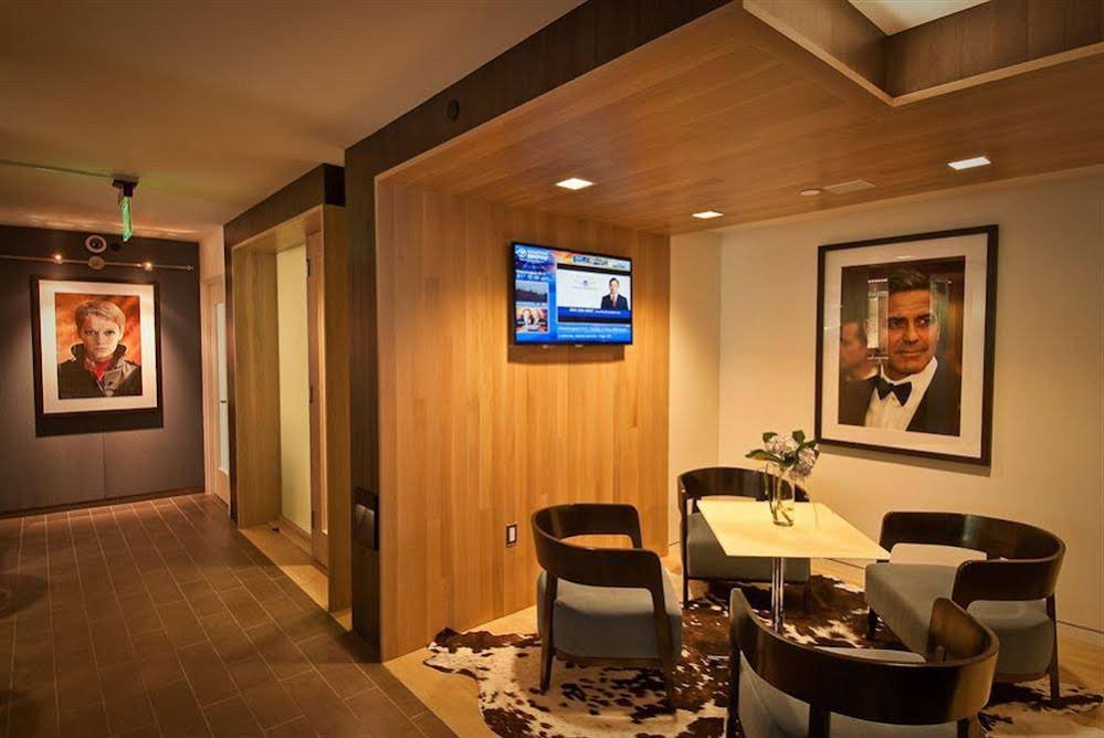 Фото 2500 Penn, a Placemakr experience