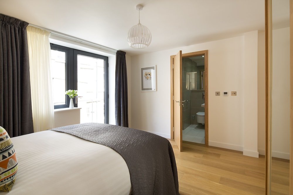 Фото Cambric by Q Apartments