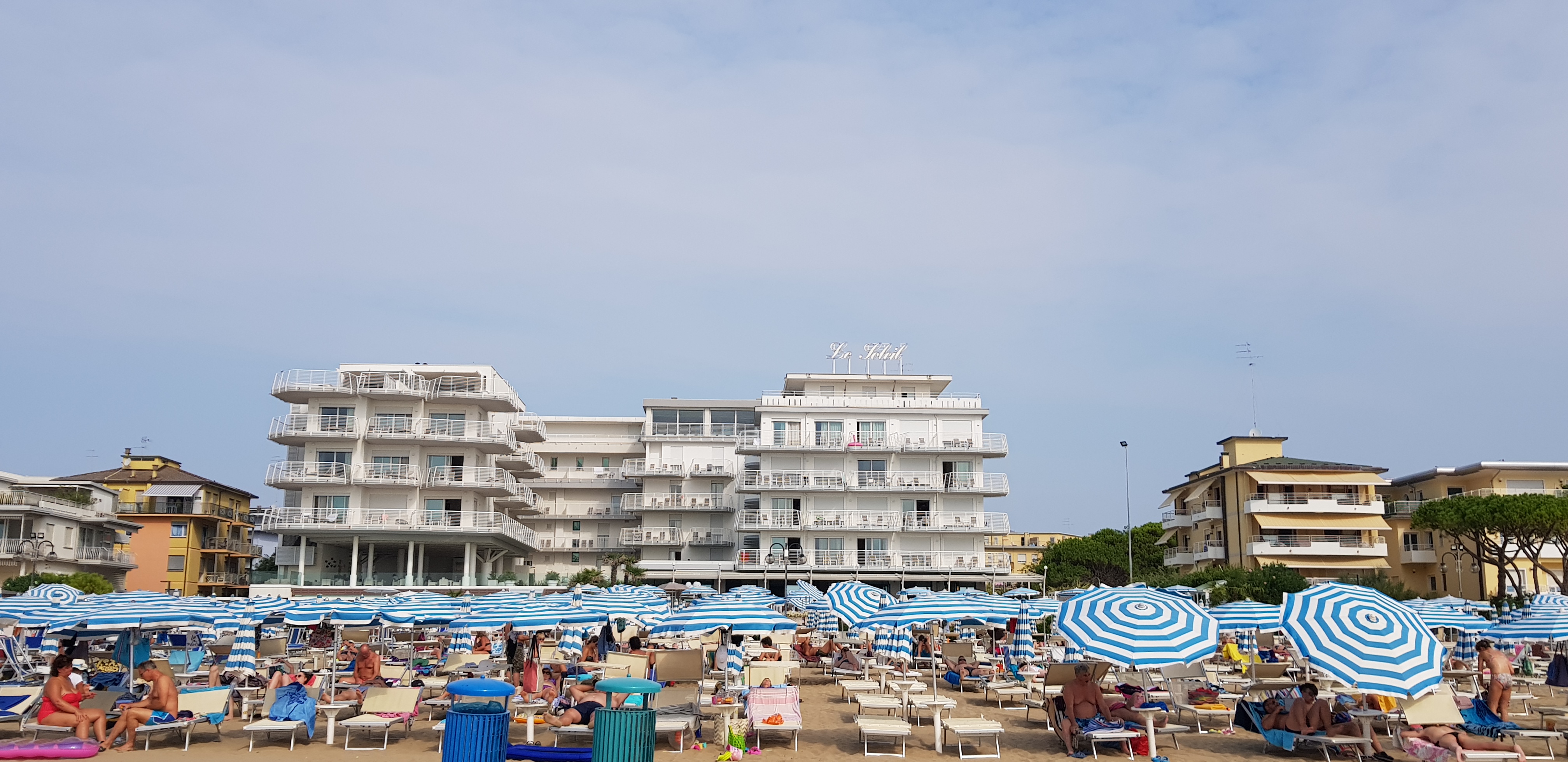 Фото Hotel Le Soleil