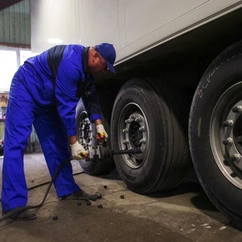Грузовой-легковой шиномонтаж Новороссийск - Шиномонтаж
