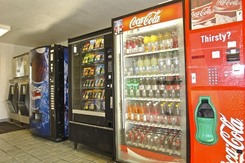 Фото Super 7 Inn