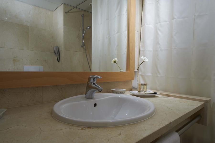 Фото Hotel Real Palacio