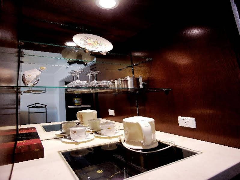 Фото Dong Fang Hotel 