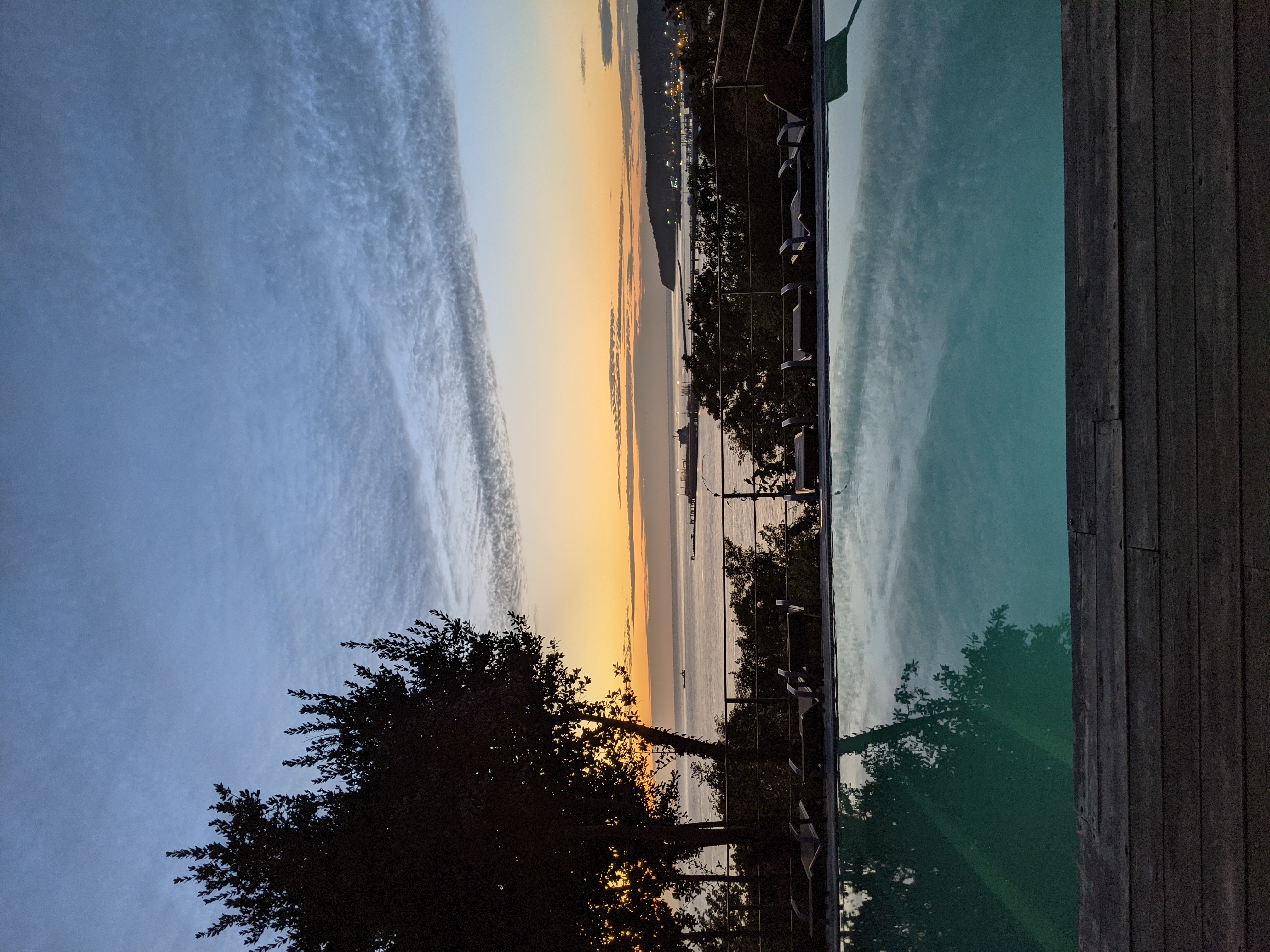 Фото Серый дом