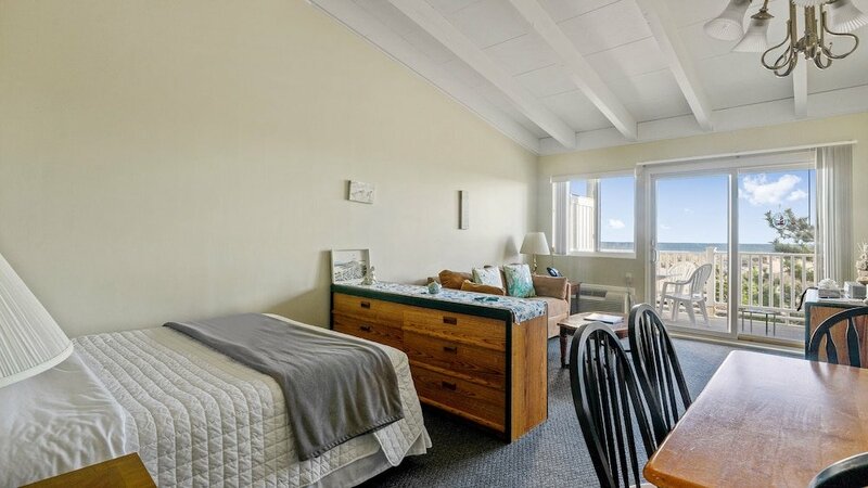 Гостиница Sea Crest Resort